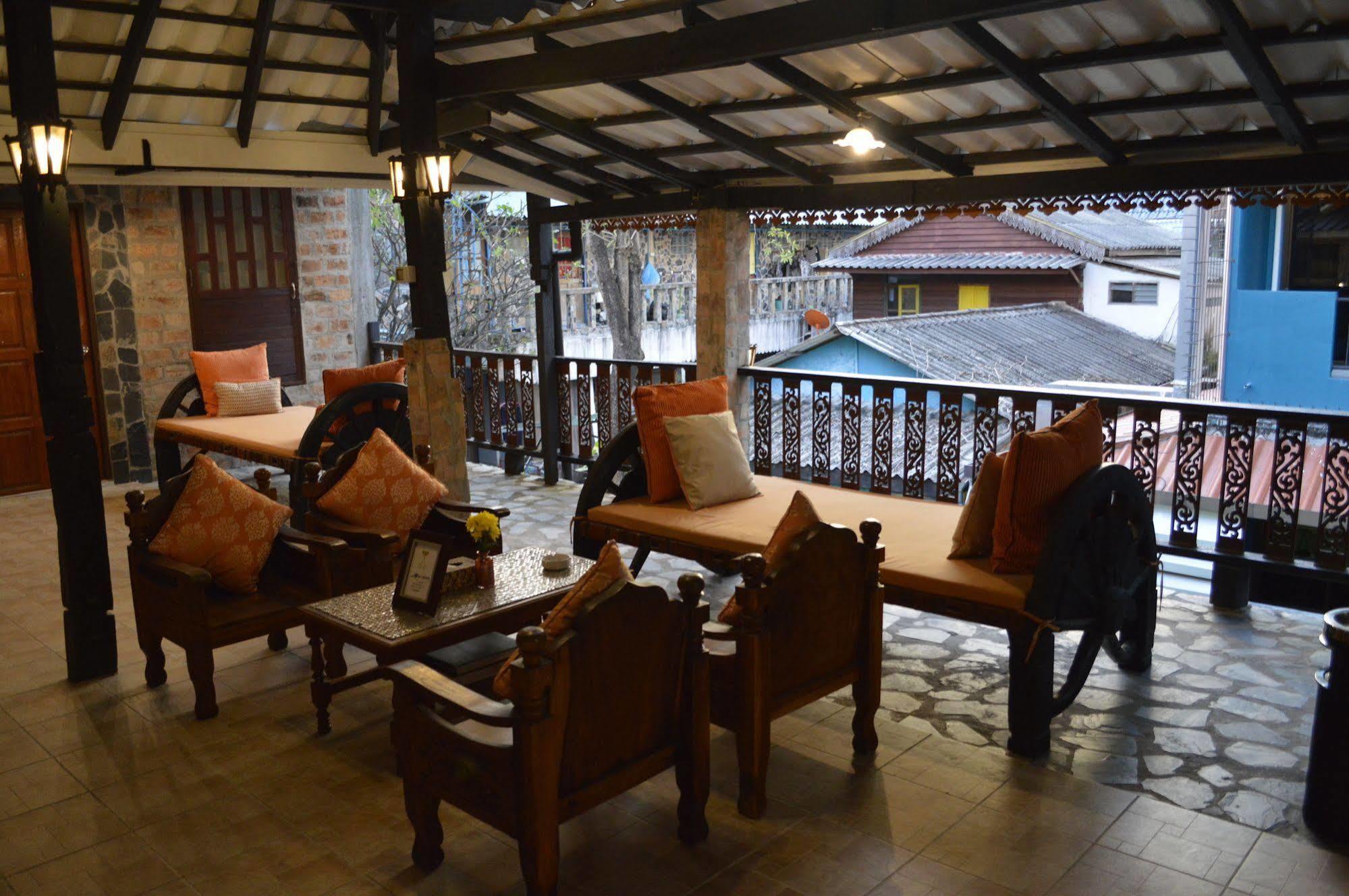 Baan Thai Homestay By Bgb Villas Kata Beach  Buitenkant foto